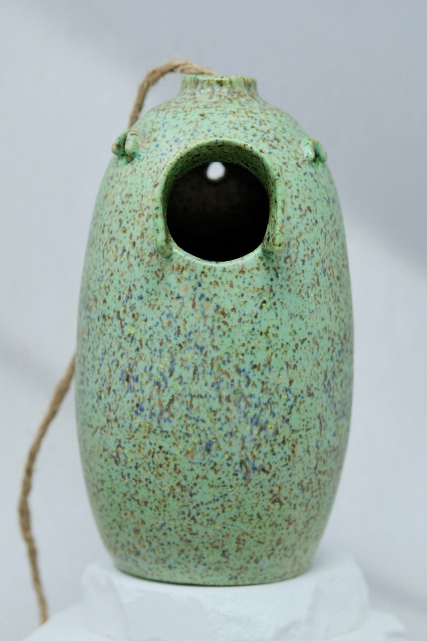 Nook Birdhouse